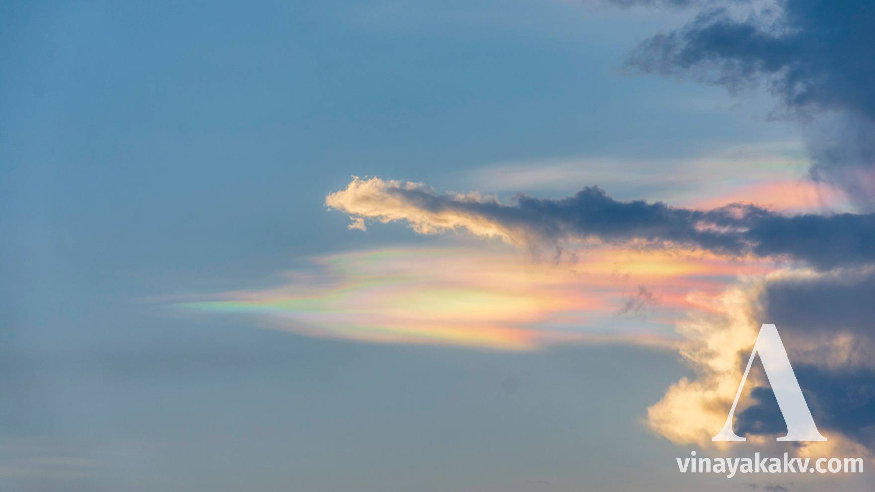Refraction of sunlight by the top of a thunderstorm cloud
